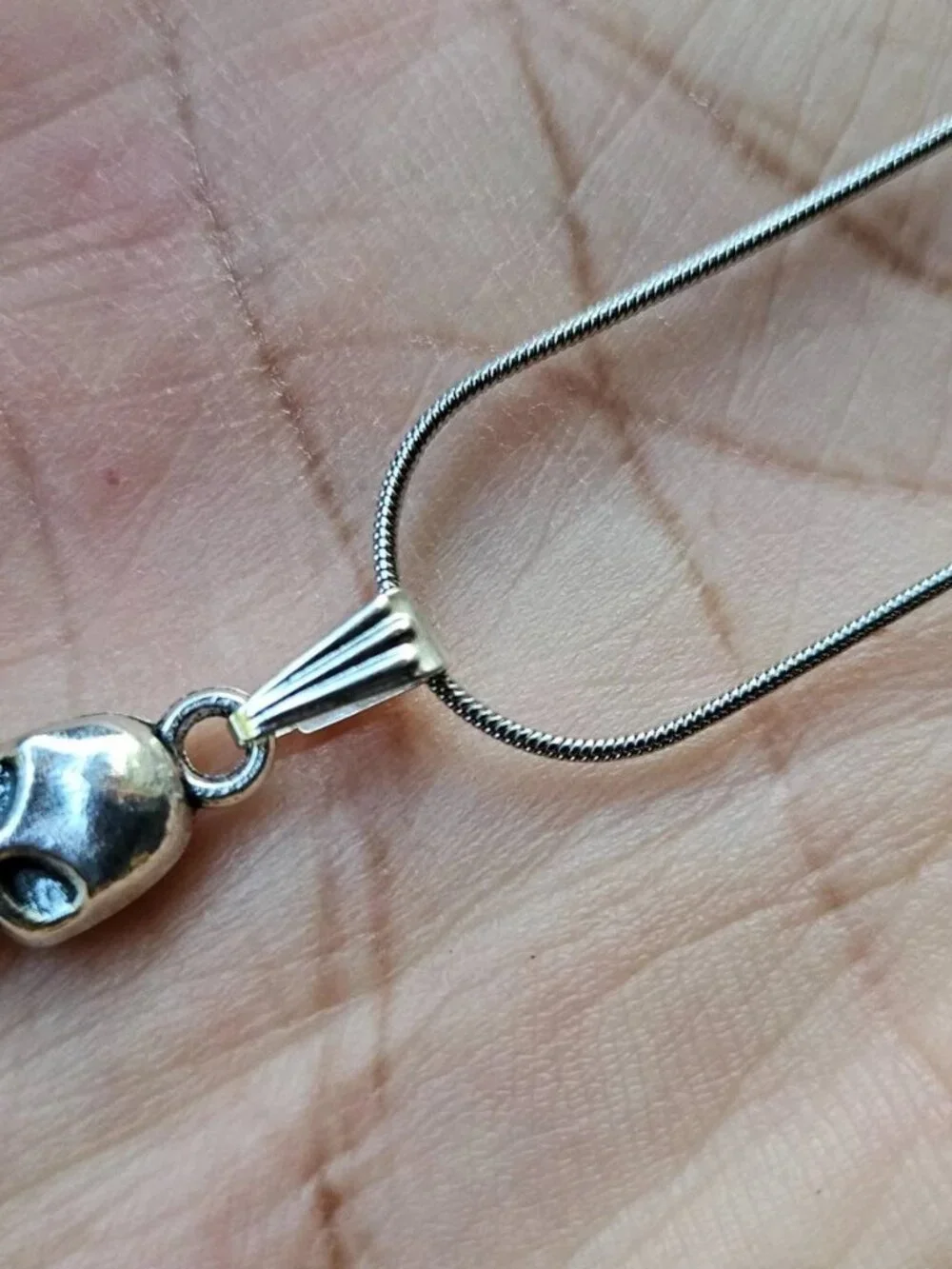 Skull Head Pendant Necklace Silver Tone Chain Fashion Jewelry Unbranded